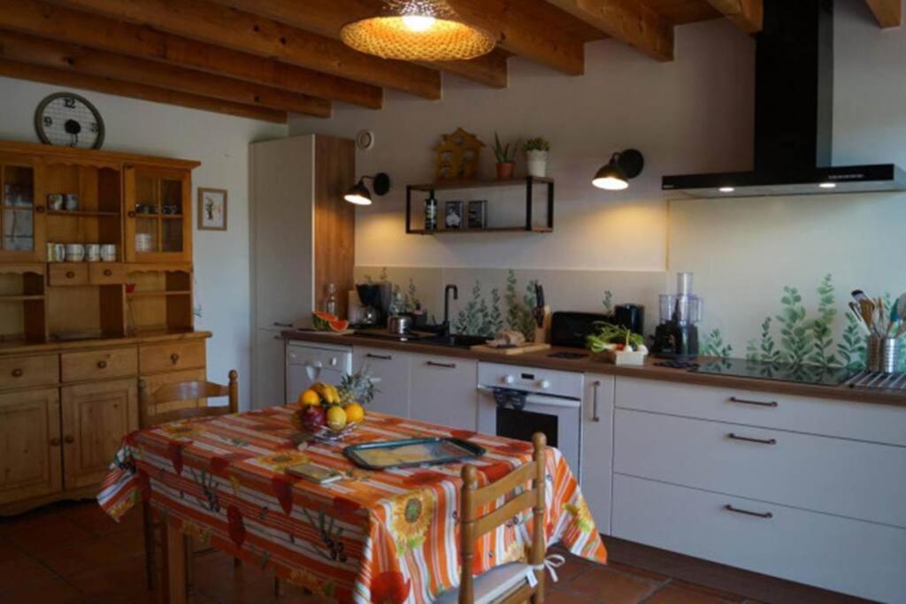 Gite Rural Saint-Pierre-sur-Dropt Exteriér fotografie